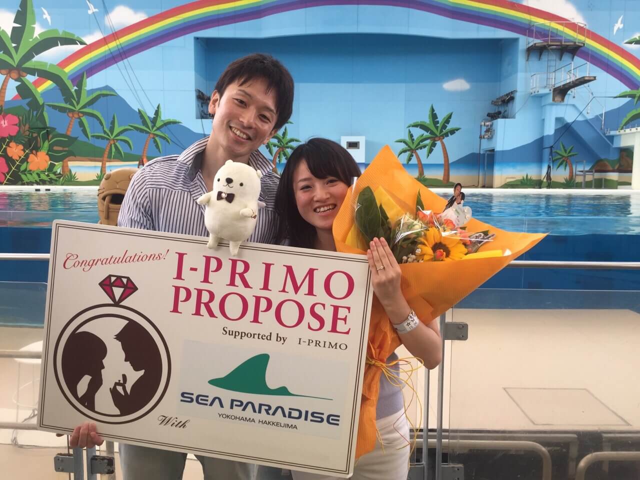 アシカのリッキーが大活躍！海の動物たちも総出で祝福してくれた「シーパラプロポーズ！」