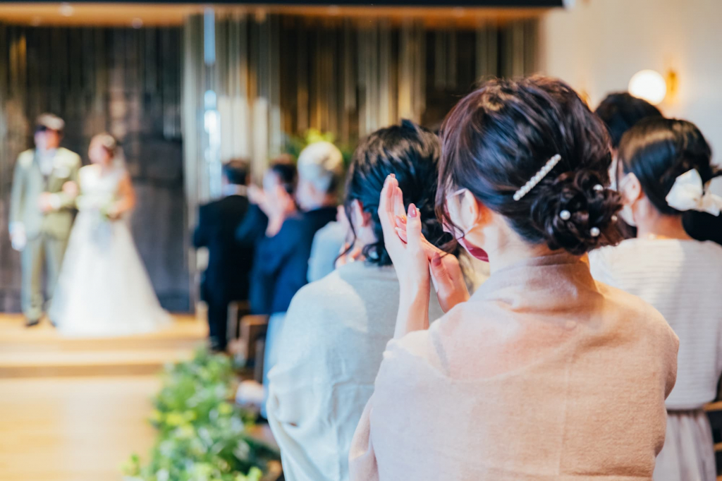 結婚式の親族紹介とは?順番・形式・よくある疑問をご紹介_1